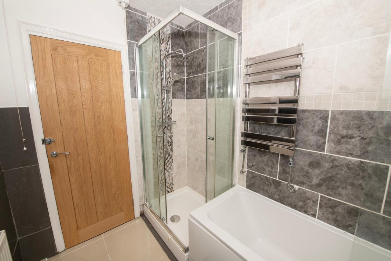 Emmadale Central Bridlington Sleeps 7-8 Екстериор снимка