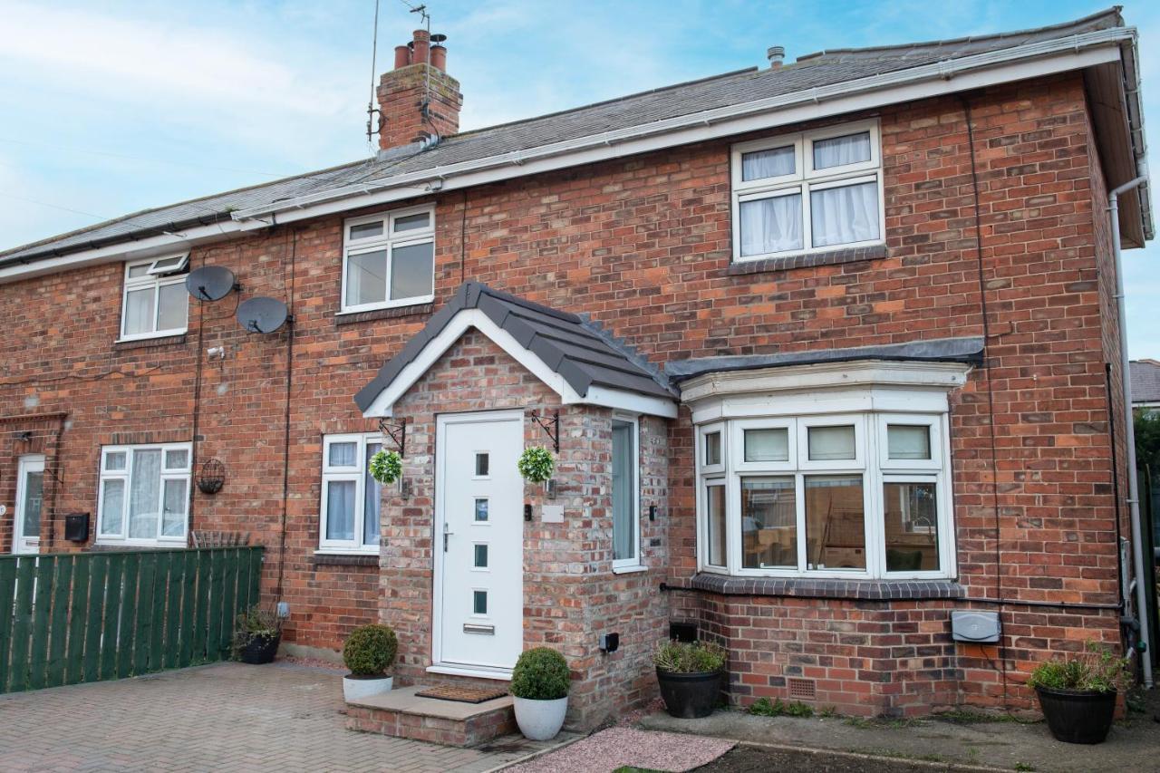 Emmadale Central Bridlington Sleeps 7-8 Екстериор снимка